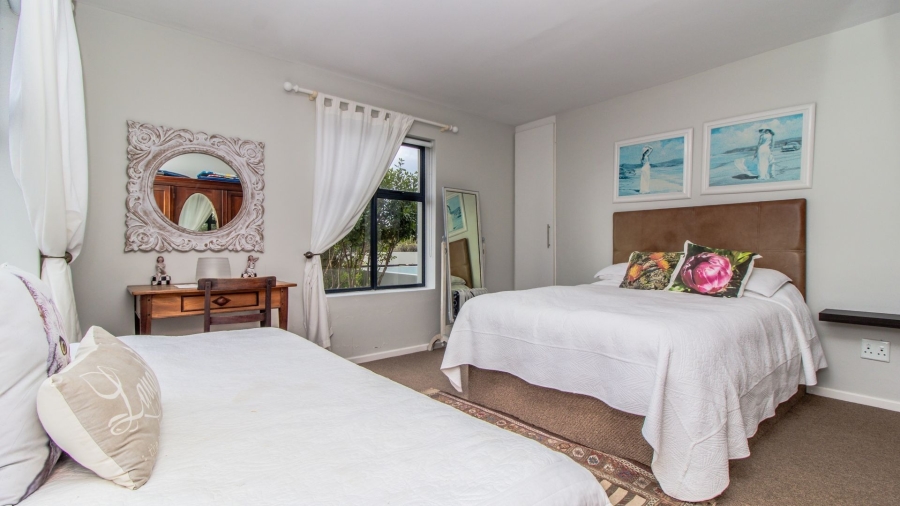 3 Bedroom Property for Sale in Birkenhead Western Cape